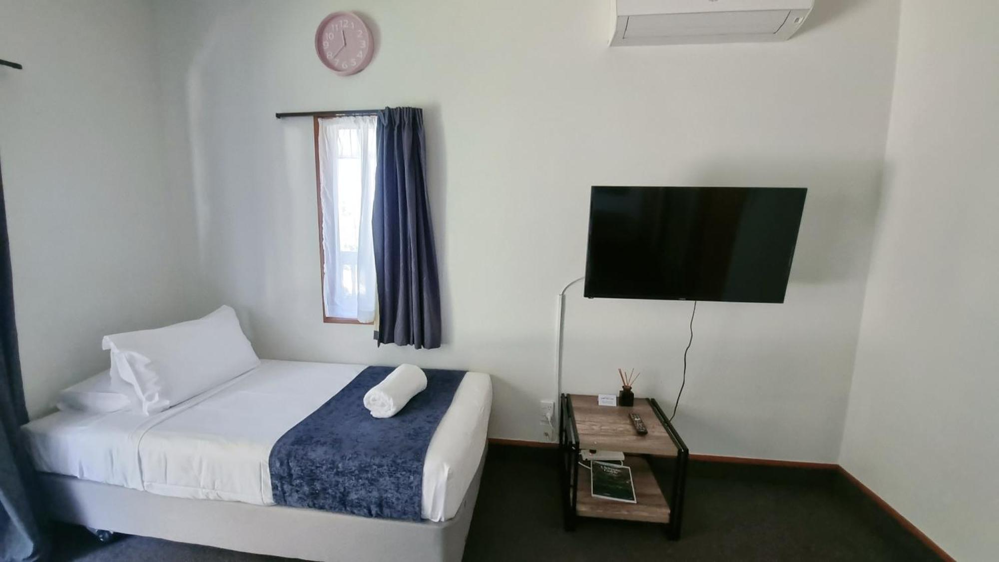 טאורנגה Summit Motor Lodge מראה חיצוני תמונה