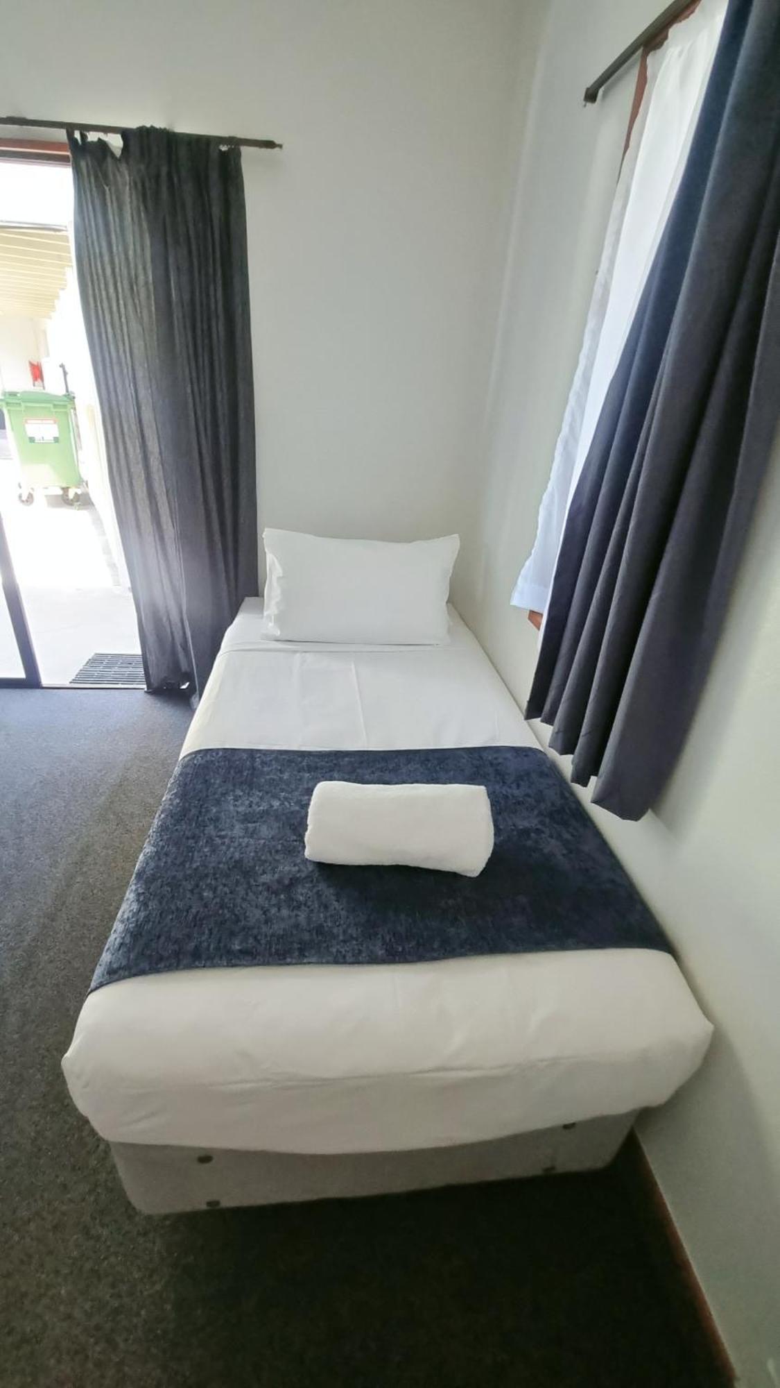 טאורנגה Summit Motor Lodge מראה חיצוני תמונה
