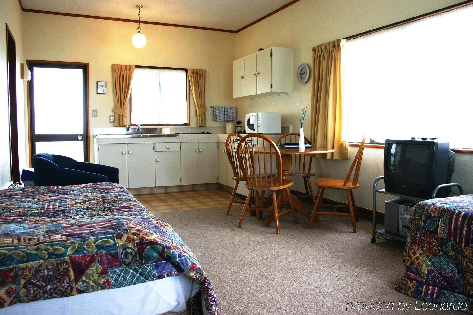טאורנגה Summit Motor Lodge מראה חיצוני תמונה